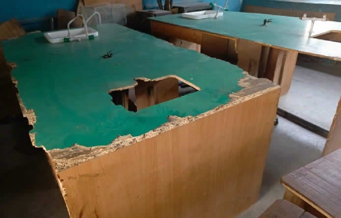 School Laboratory, Lanre Awolokun High School in Abuja