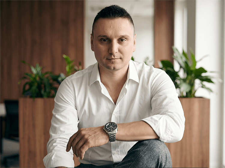Maksym Sakharov